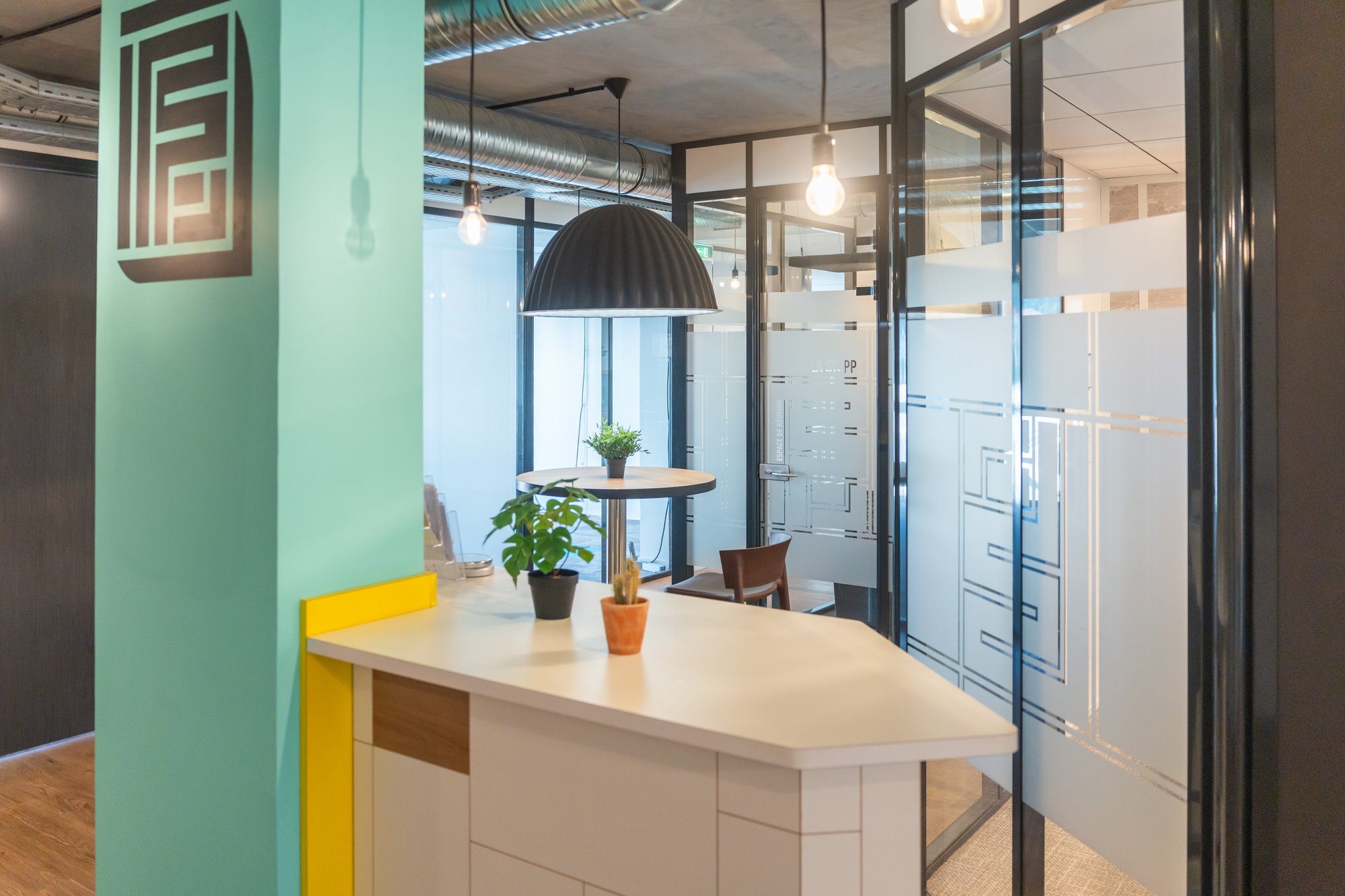 Service Office Management Focus